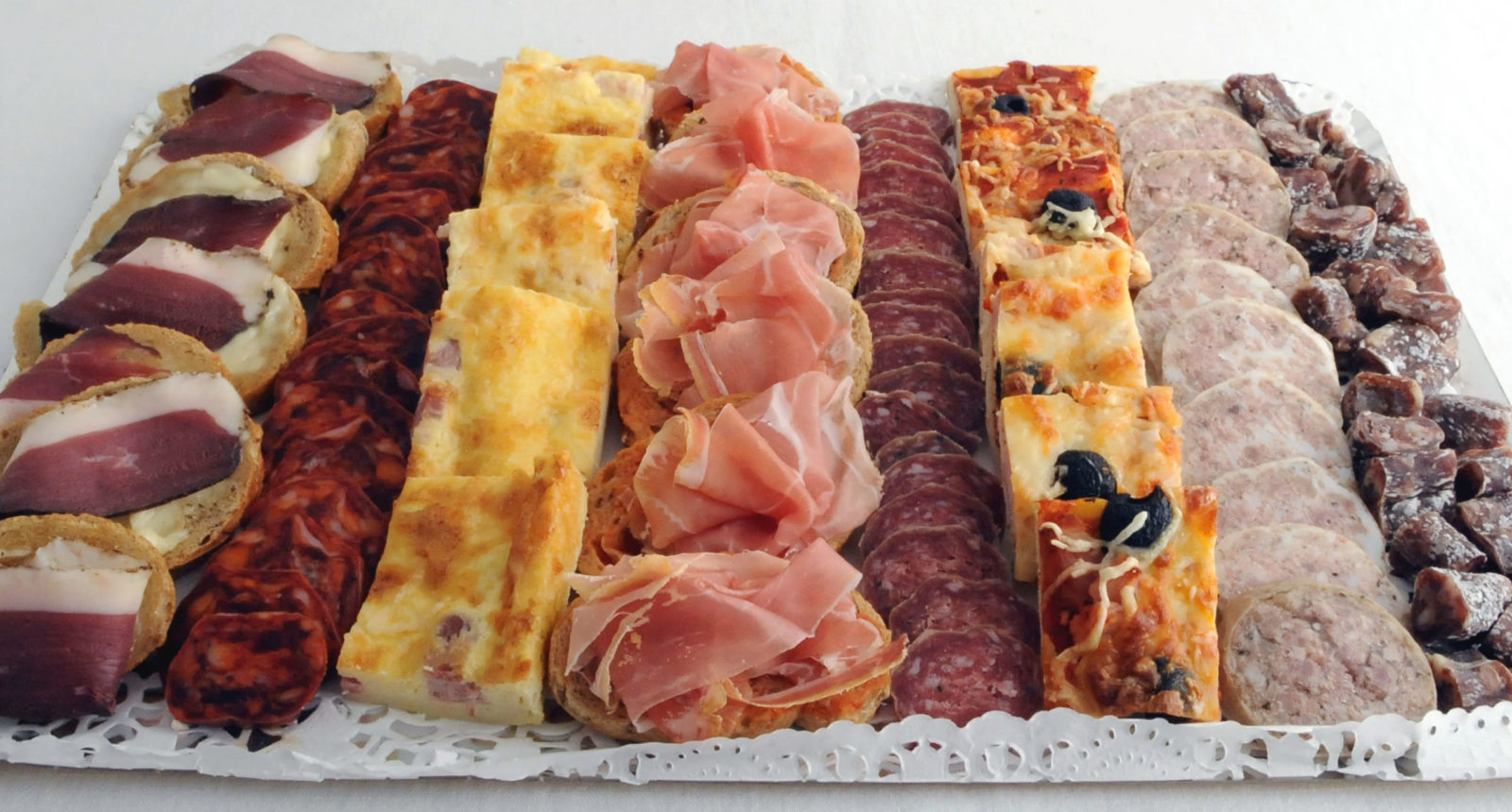 Maison Pouget | Charcuterie à Bourg-Madame | Plateau de charcuteries